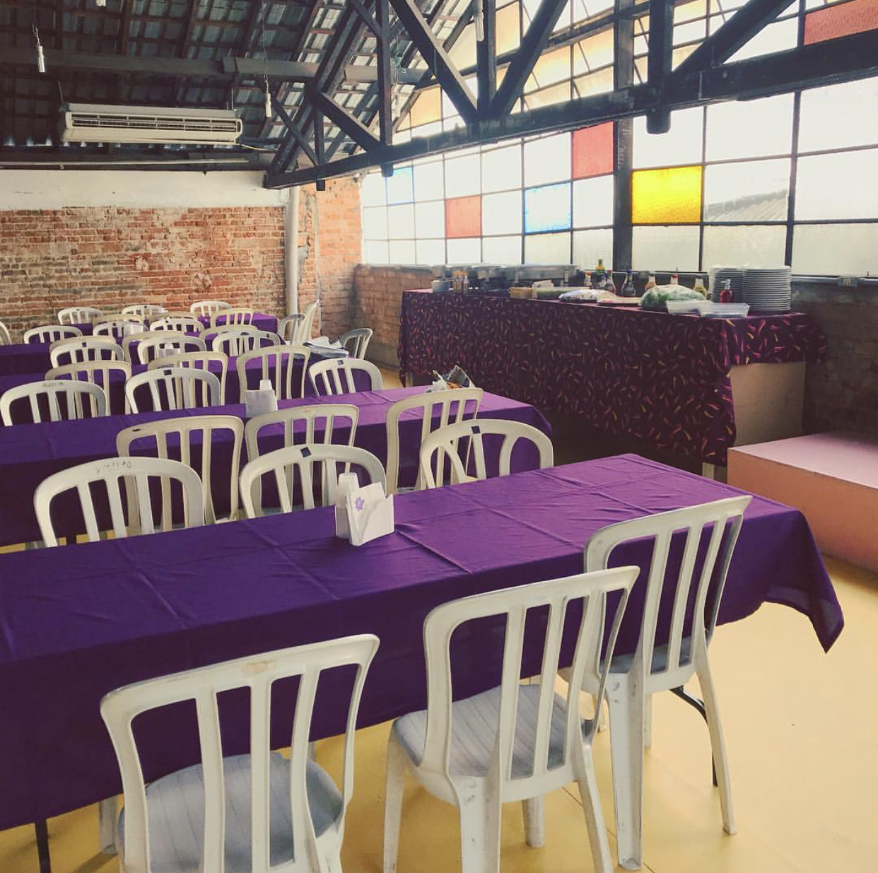 Foto Espaço — Refeitório e Cozinha Violeta Estúdios